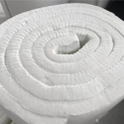 保温隔热卷毡 硅酸铝针刺毯 标准陶瓷纤维毯厂家供货